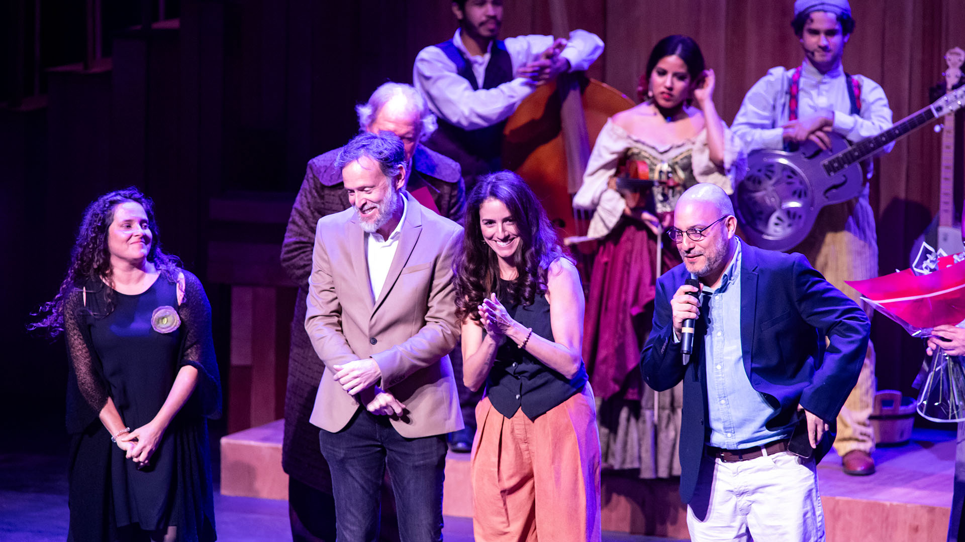 El Hombre Que Corrompi A Una Ciudad Ya Se Estren En El Teatro Nos Pucp