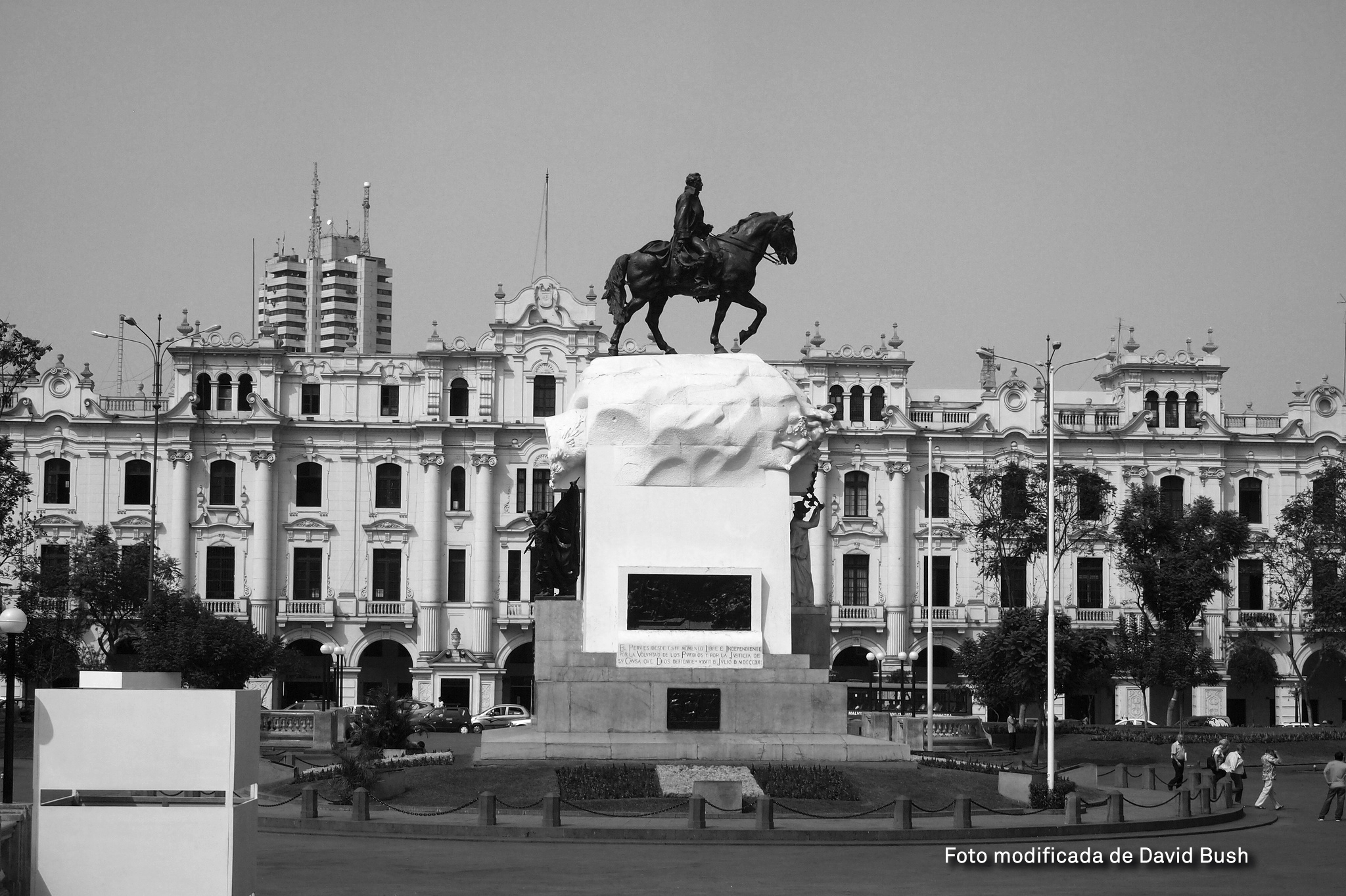 Arquitectura Peruana de los siglos XIX y XX - Arquitectura PUCP