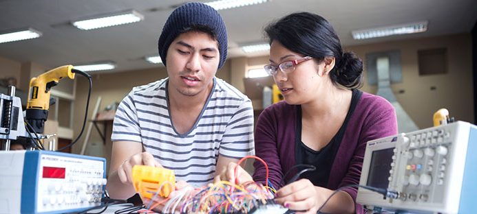 Sobre la carrera - Facultad de Ciencias e Ingeniería | PUCPFacultad de  Ciencias e Ingeniería