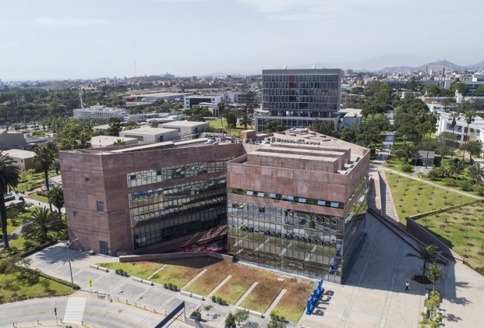 Reprogramación del inicio del semestre 2020-1 y suspensión de actividades lectivas en la PUCP