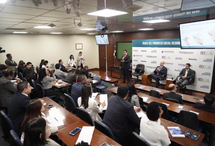 Moquegua lidera el Índice del Progreso Social Regional que presentó hoy CENTRUM PUCP