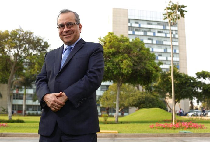 Este jueves 10, Jaime Saavedra inaugura el ciclo de charlas internacionales de la DARI