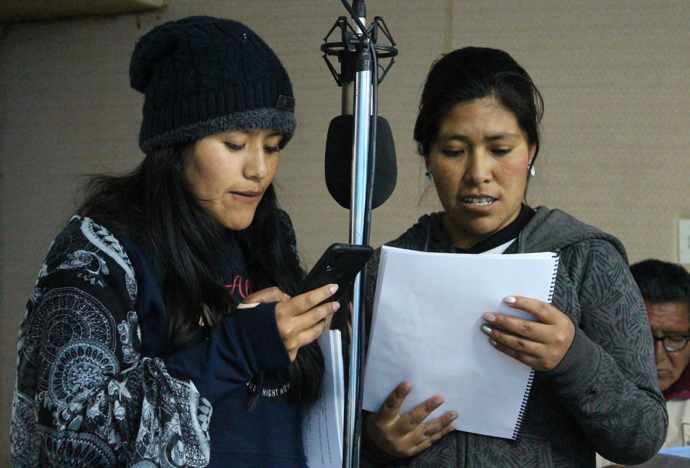 Antropóloga PUCP participa en la realización de radionovela en quechua y aimara