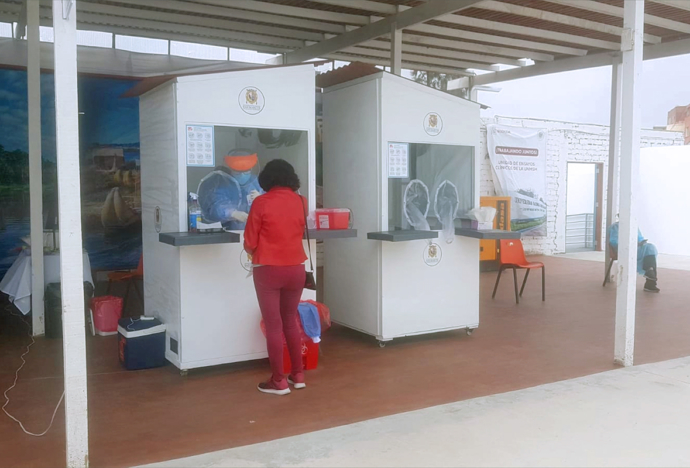 Ingeniera PUCP Giannina Honorio lidera equipo que diseña cabinas de bioseguridad para pruebas de la COVID-19
