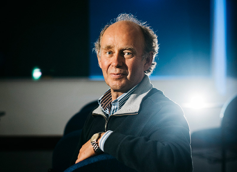 “La universidad es un espacio idóneo para investigar en matemáticas”