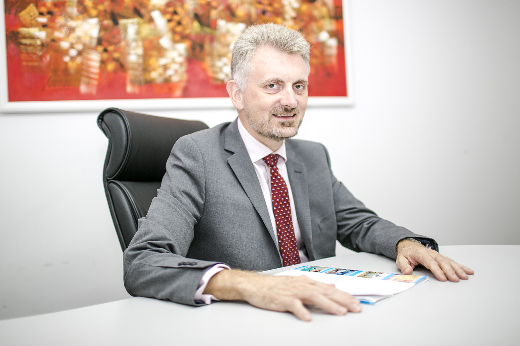 “Siempre se habla de desigualdades económicas, pero nunca en el tema del saber”