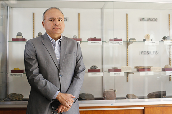 Carlos Soldi, un profesor comprometido con los jóvenes profesionales