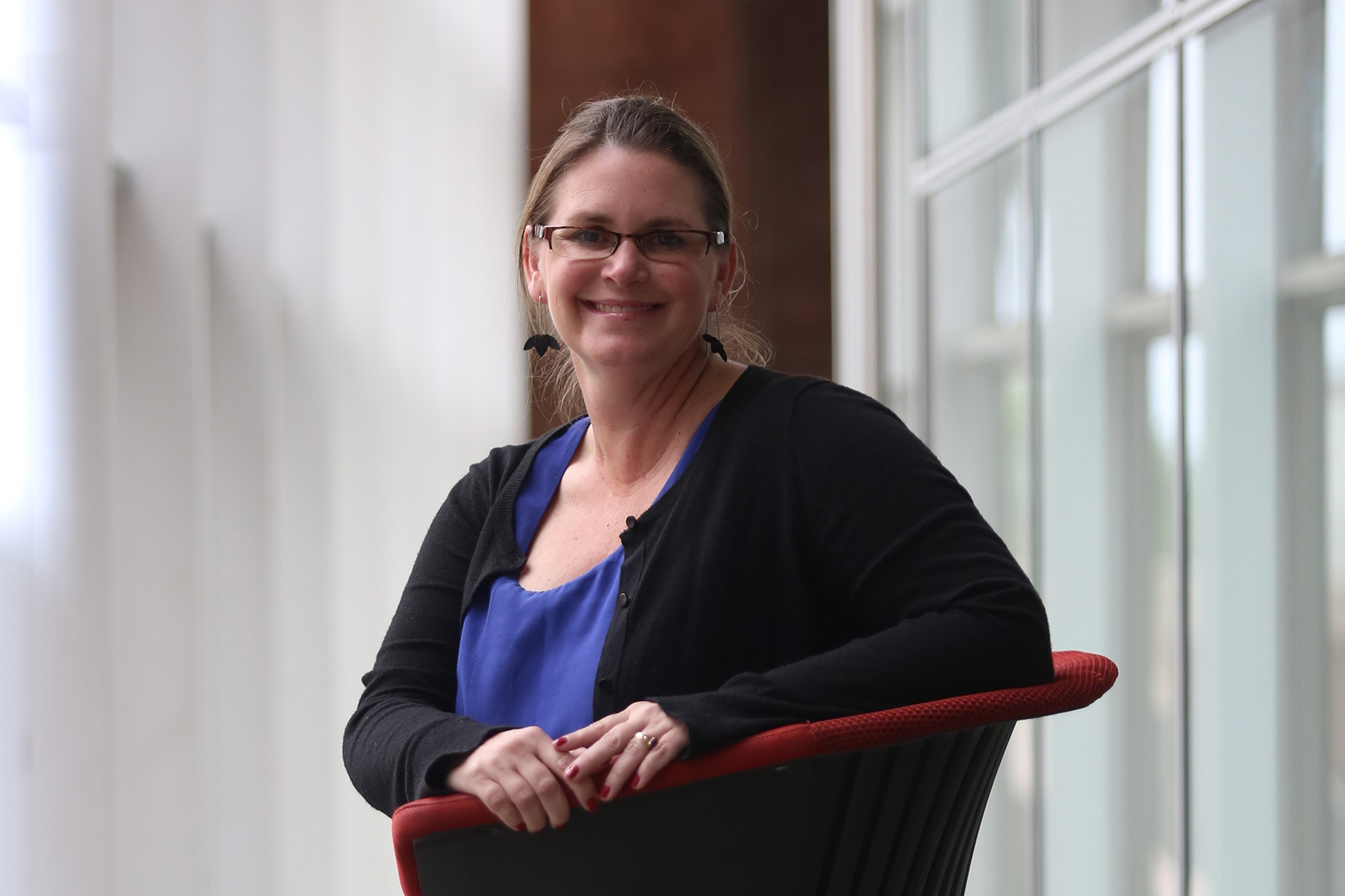 “Facebook ha traído un gran cambio en las comunicaciones”