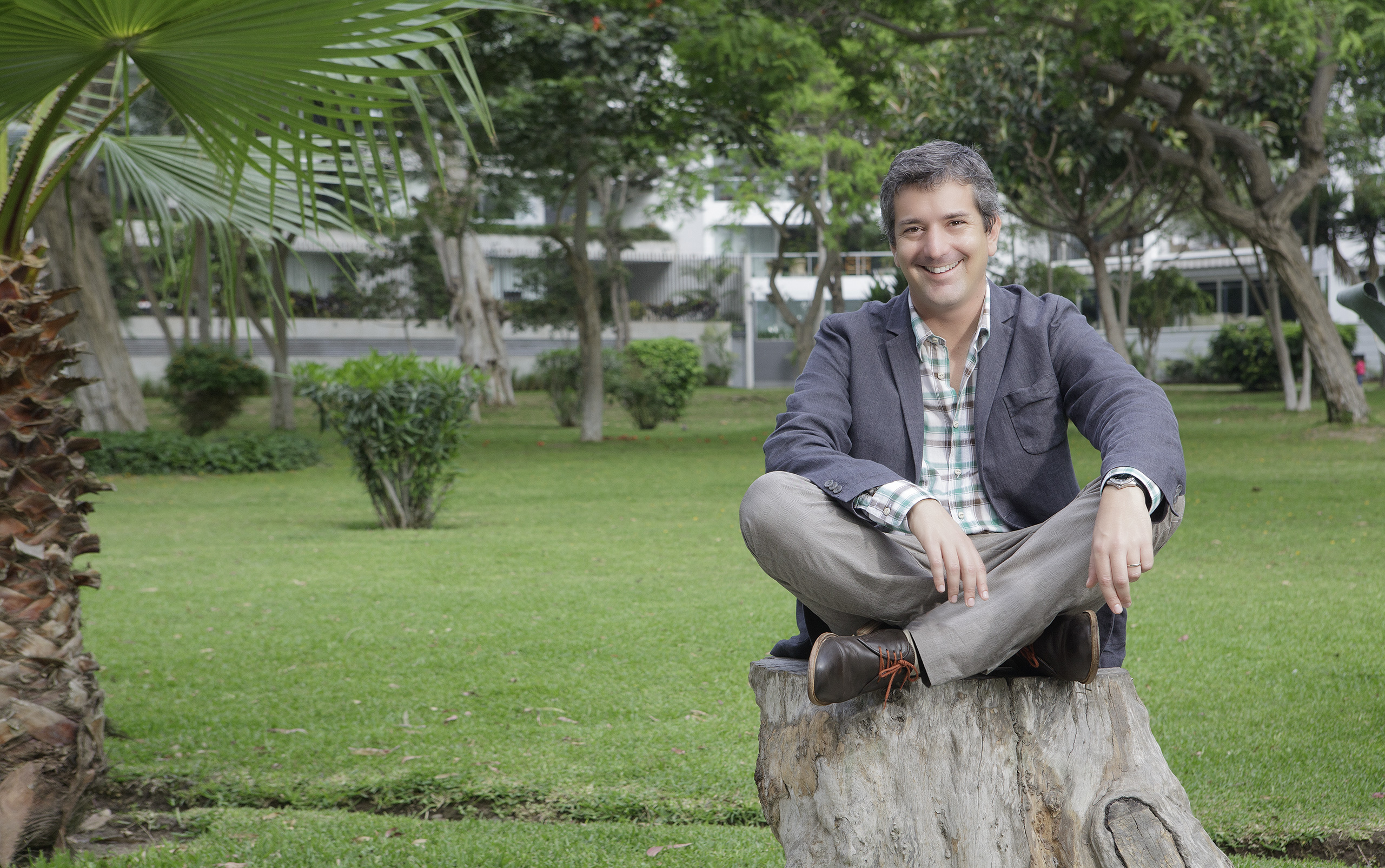 “Vivo de los libros y eso es un privilegio”