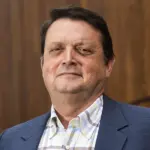 Fernando Roca A., S.J.