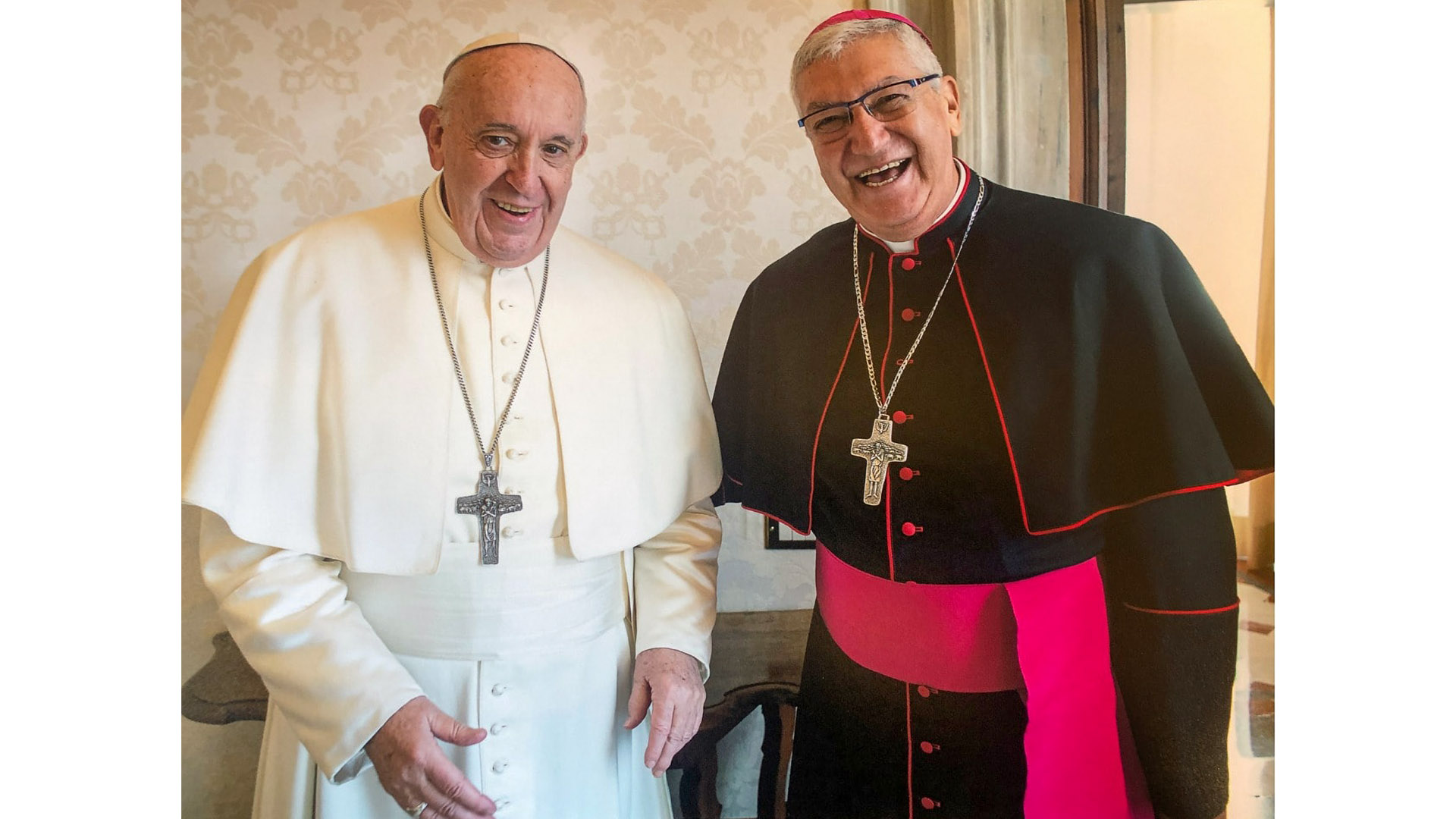 Carlos Castillo junto con el Papa Francisco