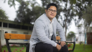 Hermenegildo Espejo es el pirmer magíster en Lingüística del pueblo awajún