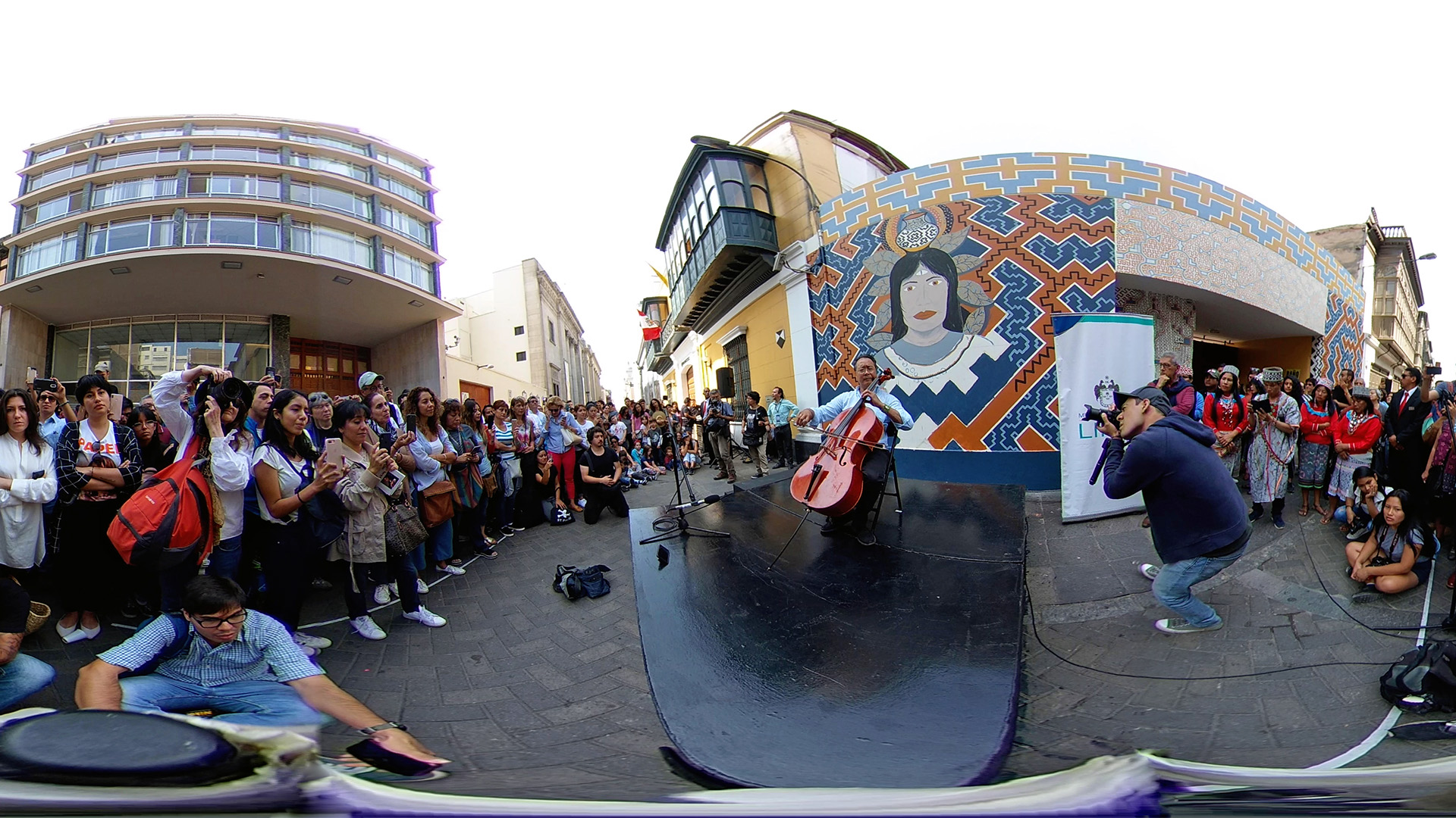 Profesor PUCP realiza Kené Conexiones, la primera película interactiva con realidad virtual en el Perú