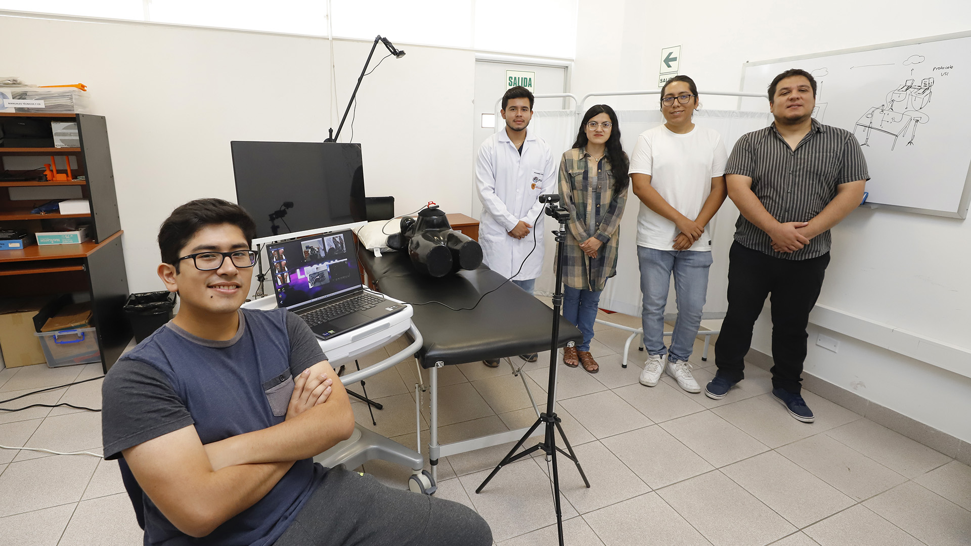 Estudiantes de Ingeniería Biomédica financiados por la Fundación BBVA