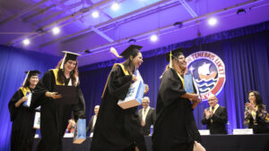 Graduación de la facultad de ciencias y artes de la comunicación 2023