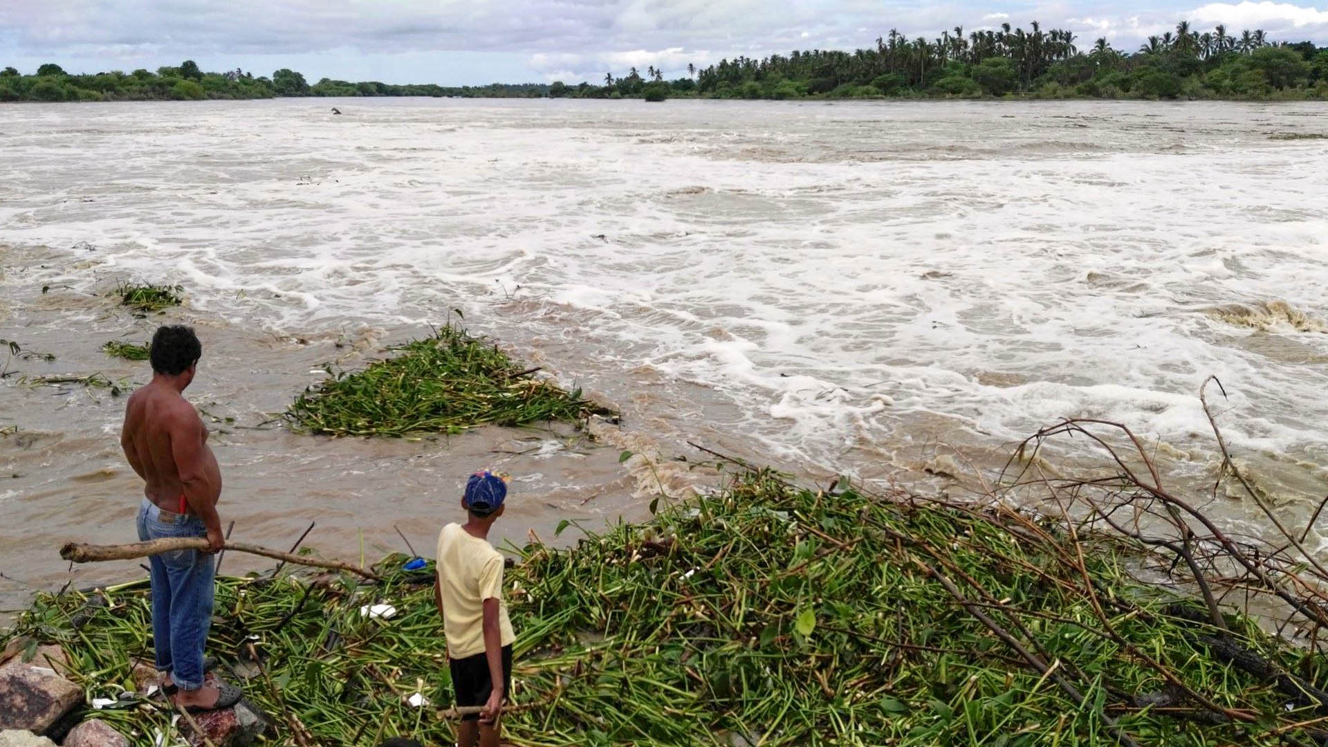 Río en la crisis hídrica en Piura.