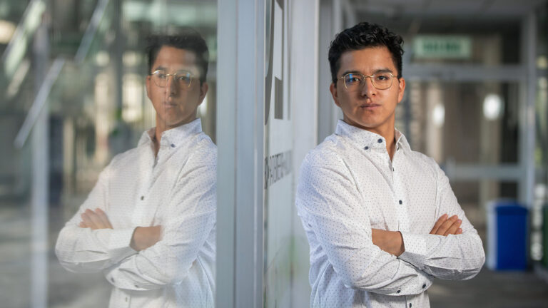 Héctor Díaz Gómez ha sido reconocido como uno de los 10 jóvenes más innovadores del mundo, por el programa Magnificent Fellowship 2025.