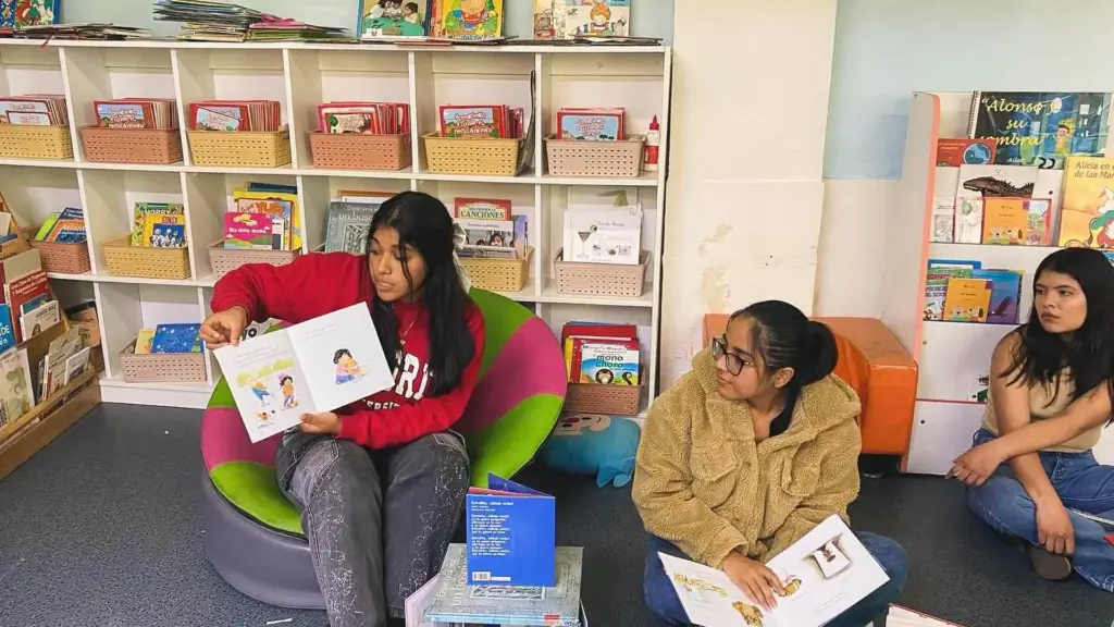 Saber al alcance de todos: la PUCP brinda acceso libre al conocimiento y a la formación continua