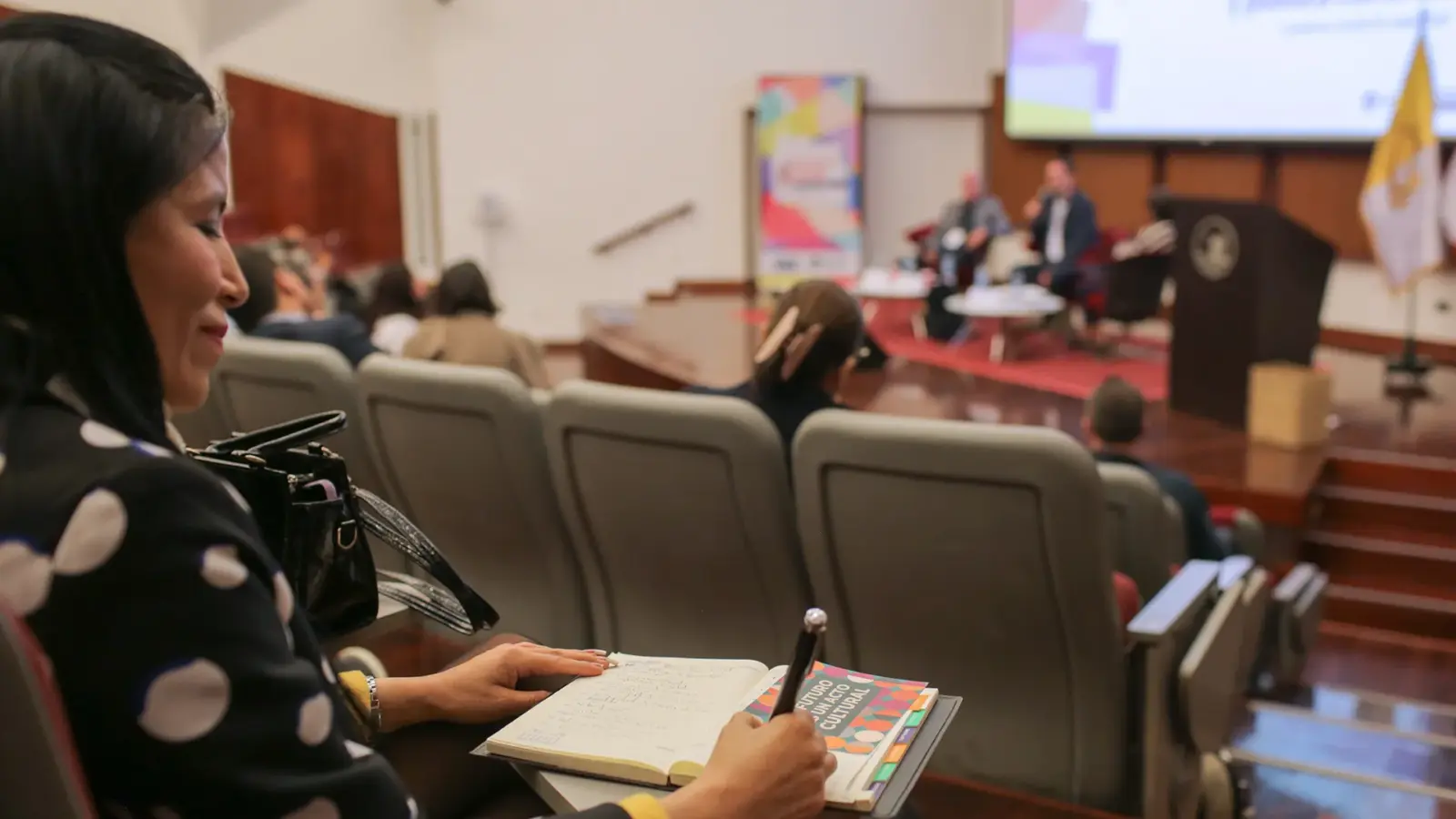 Conferencia Internacional “Política Cultural y Desarrollo Sostenible: un diálogo global”.