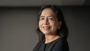 Gladys Triveño es la nueva presidenta de la Asociación de Egresados y Graduados PUCP