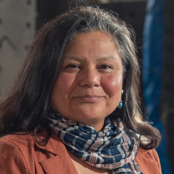 Sandra Santa Cruz