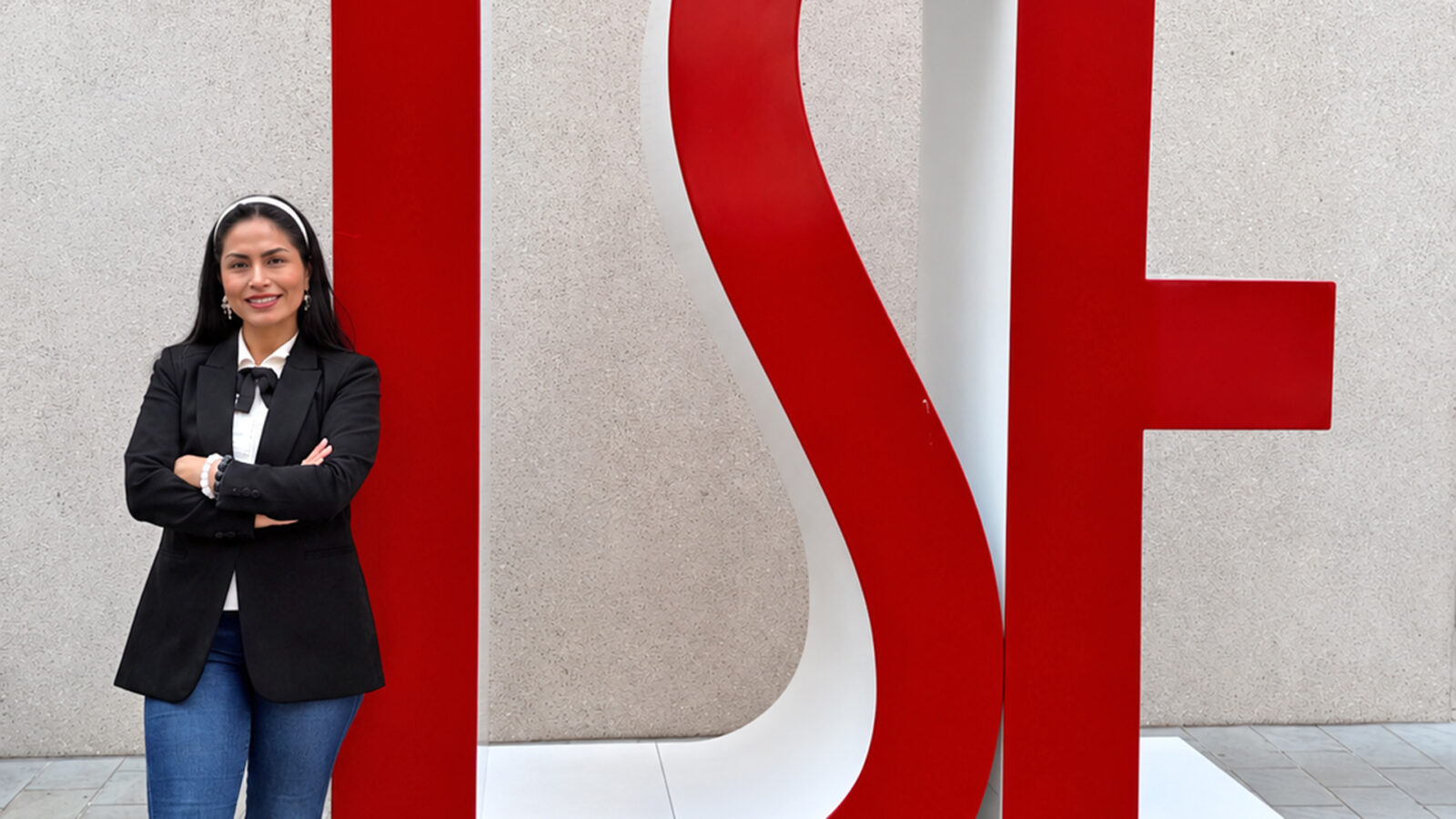 Jessica Leguía en la LSE de Londres.