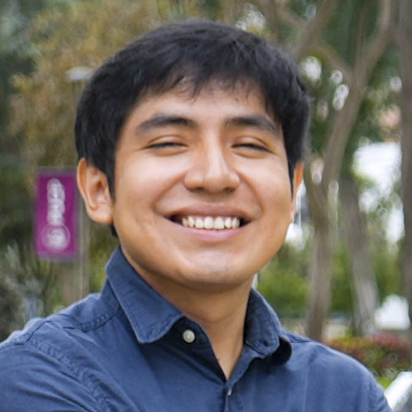 Gustavo Loa